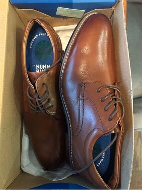 Nunn Bush Men's Brown Leather Lace-Up Dress Shoes